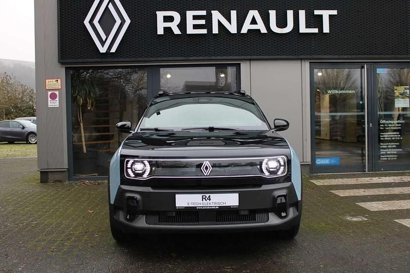Neu Renault 4 E-Tech Komfort 77 kW (106 PS) 2026 Kumulusblau, black pearlschw SUV