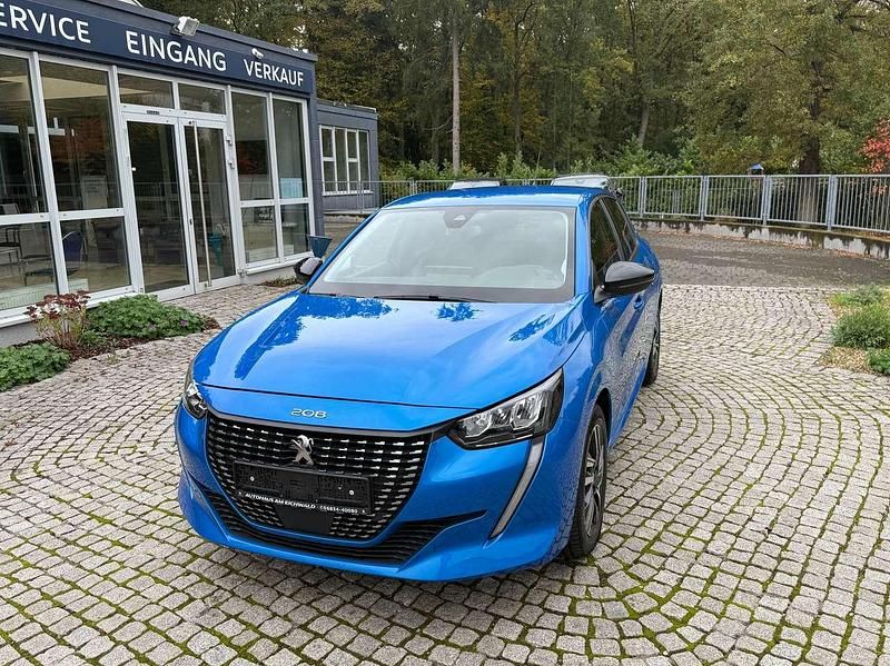 Vertigo blau Gebraucht 2022 Peugeot 208 Allure Kleinwagen | 15.390 € (Fairer Preis) - Bild 1/4