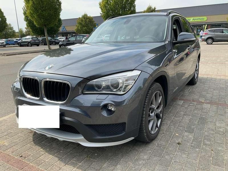 Silber Gebraucht 2014 BMW X1 SUV | 10.990 € (Guter Preis) - Bild 1/4