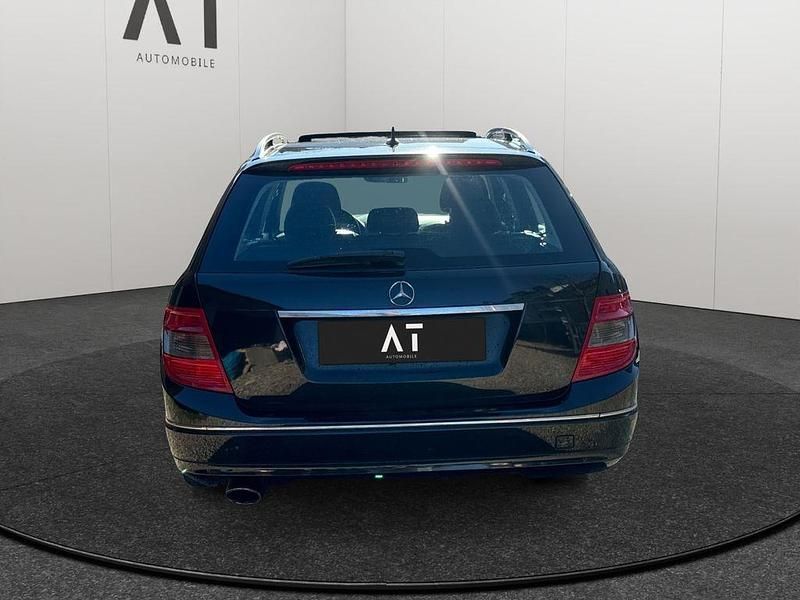 Gebraucht Mercedes C220 170 PS (125 kW) 2009 Schwarz Limousine