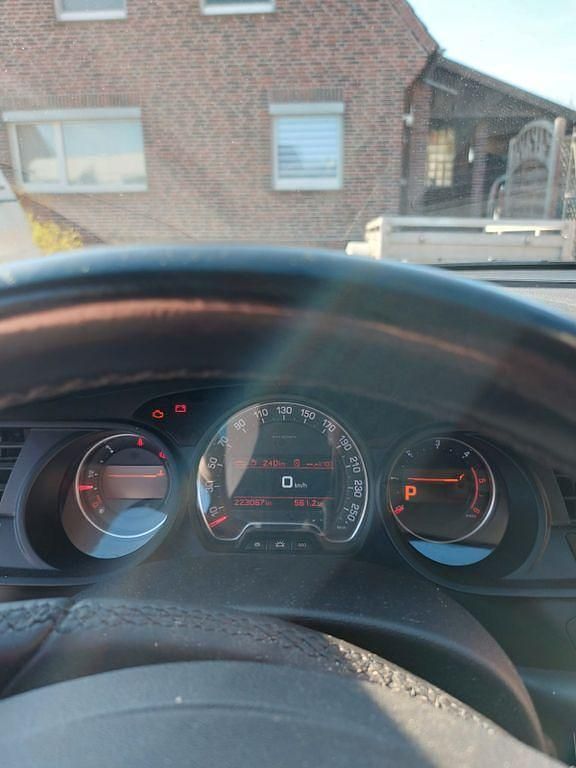 Gebraucht Citroën C5 Exclusive 204 PS (150 kW) 2013 Schwarz Kombi