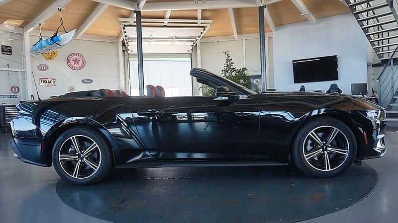 Gebraucht Ford Mustang 320 PS (235 kW) 2024 Schwarz Cabrio