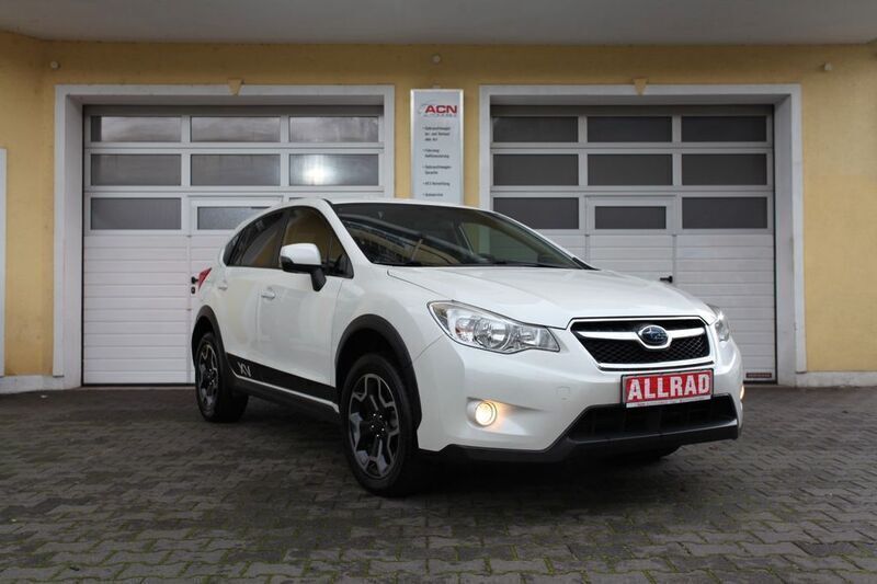 Weiß Gebraucht 2013 Subaru XV Comfort SUV | 7.290 € (Teuer) - Bild 1/4