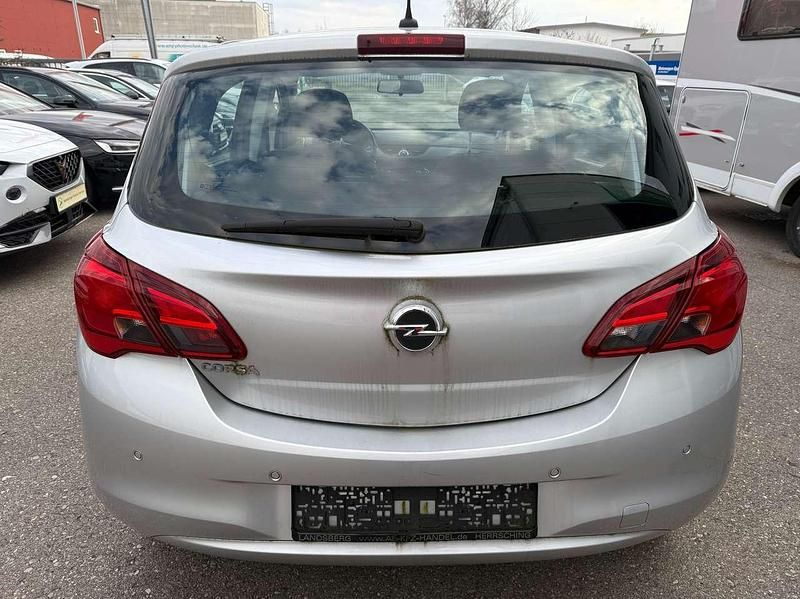 Gebraucht Opel Corsa Edition 90 PS (66 kW) 2019 Argon silber/ice silver (m2) Kleinwagen