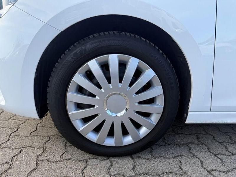 Gebraucht Opel Corsa 101 PS (74 kW) 2024 Lack weiss banquise/typ aussen Kleinwagen