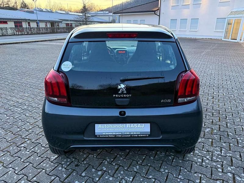 Gebraucht Peugeot 108 Active 69 PS (50 kW) 2015 Grau Kleinwagen