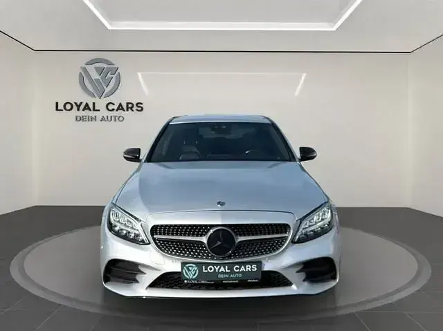 Gebraucht Mercedes C300 AMG 245 PS (180 kW) 2019 Andere Limousine