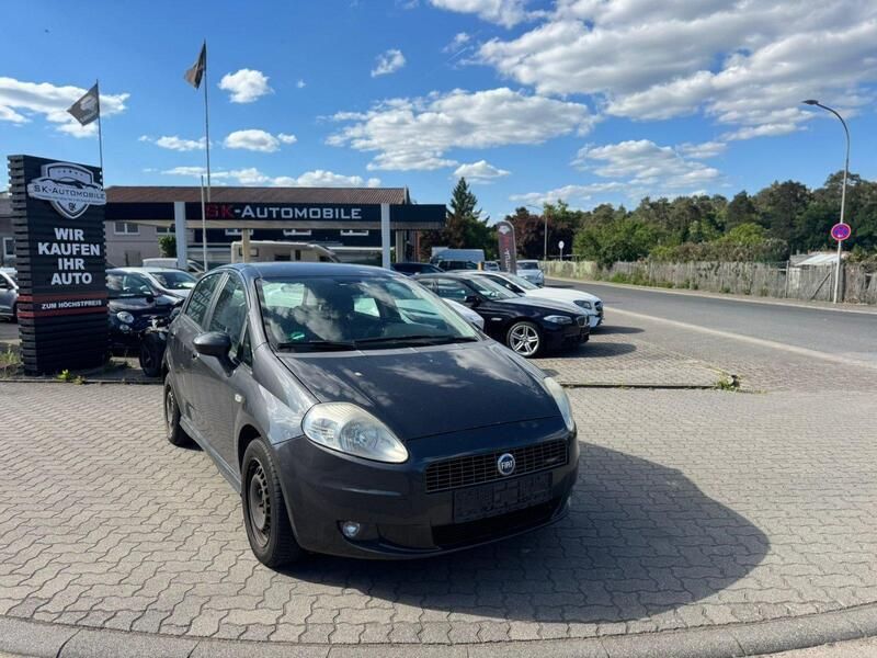 Grau Gebraucht 2007 Fiat Punto Kleinwagen | 790 € (Superpreis) - Bild 1/4