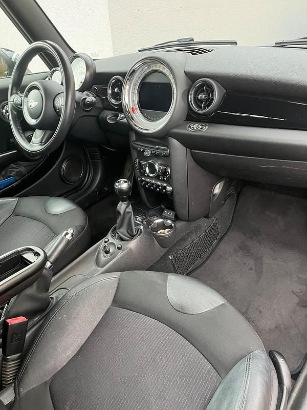 Gebraucht Mini Cooper Cabriolet 122 PS (89 kW) 2013 Schwarz Cabrio