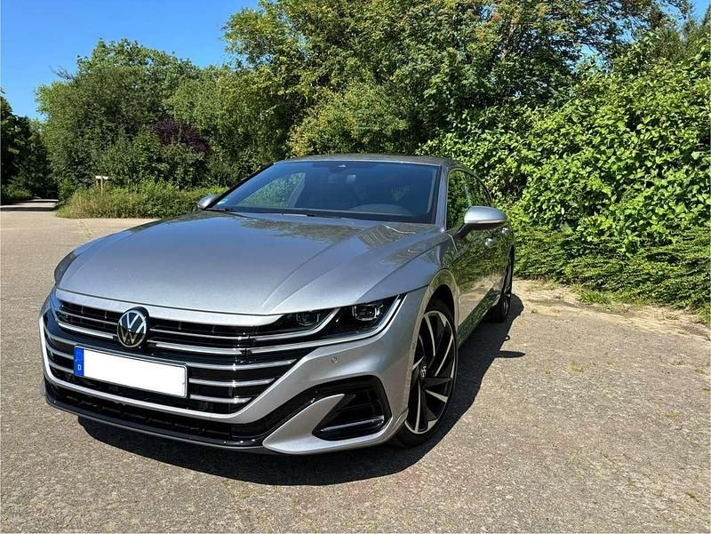 Silber Gebraucht 2024 VW Arteon R-line Kombi | 48.000 € - Bild 1/4