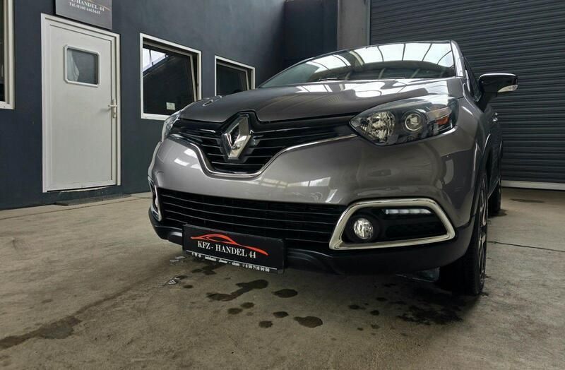 Grau Gebraucht 2016 Renault Captur SUV | 10.800 € (Fairer Preis) - Bild 1/4