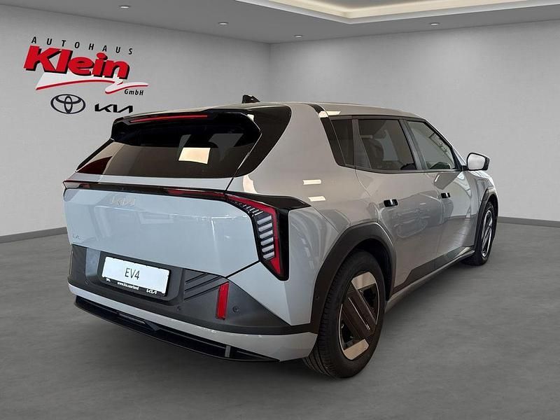 Neu Kia EV4 Earth 150 kW (204 PS) 2026 Grau Limousine