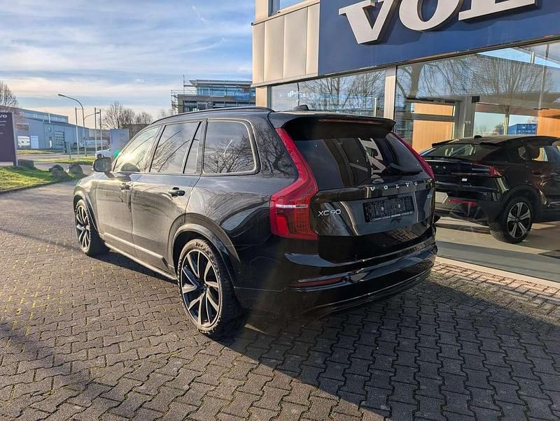Gebraucht Volvo XC90 Plus 235 PS (172 kW) 2022 Onyx black SUV