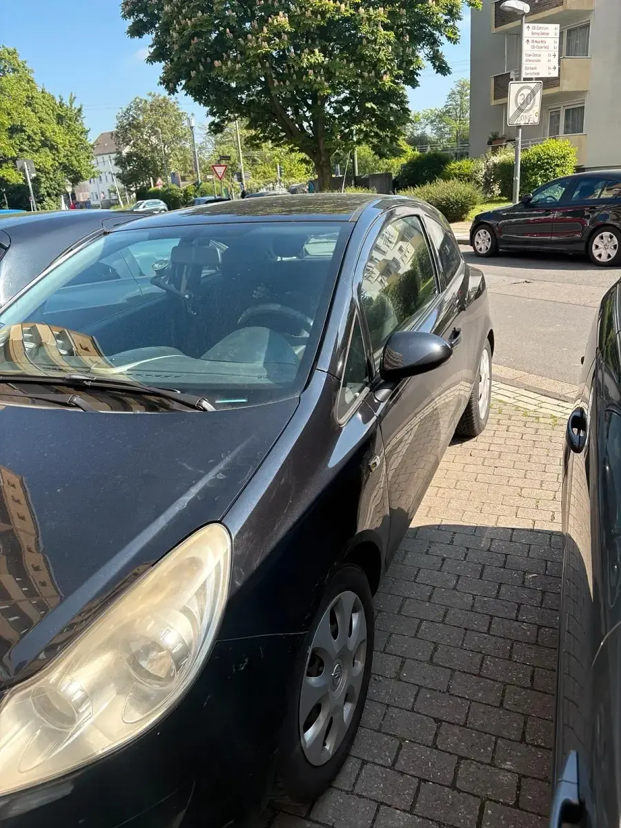 Gebraucht Opel Corsa 80 PS (58 kW) 2008 Schwarz Kleinwagen
