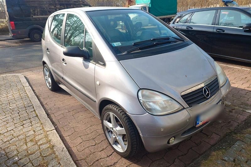 Gebraucht Mercedes A170 95 PS (69 kW) 2003 Silber Kleinwagen