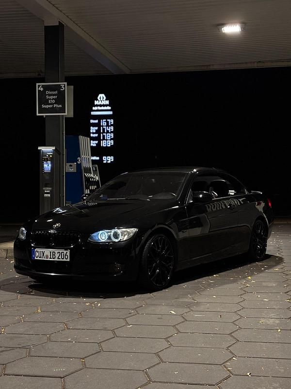 Schwarz Gebraucht 2008 BMW 320 Cabriolet Cabrio | 8.000 € (Etwas zu teuer) - Bild 1/4