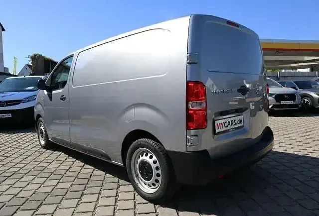 Gebraucht Opel Vivaro-e Combi 100 kW (136 PS) 2022 Andere Van