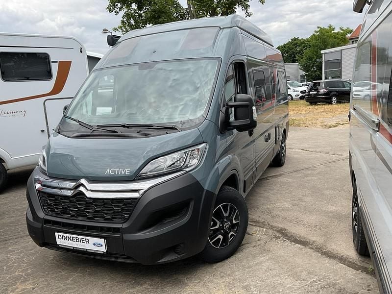 Gebraucht Buerstner Campeo 139 PS (102 kW) 2024 Grau Van