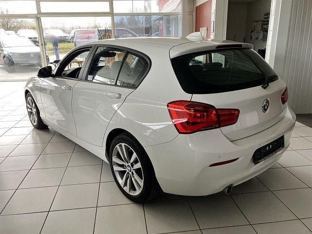 Gebraucht BMW 118 Advantage 136 PS (100 kW) 2019 Alpinweiss iii Kleinwagen