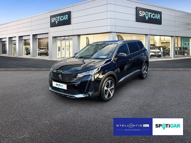 Schwarz Gebraucht 2023 Peugeot 5008 Allure Van / Kleinbus | 26.480 € (Fairer Preis) - Bild 1/4