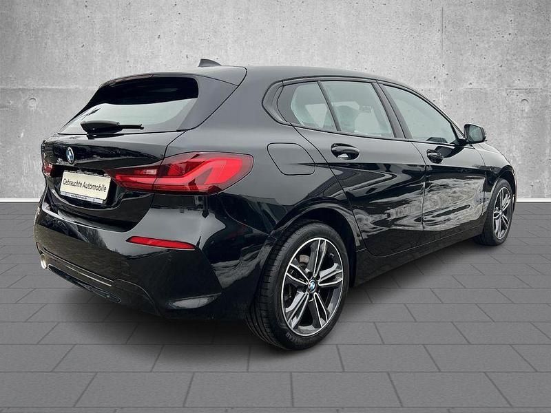 Gebraucht BMW 118 Sport Line 136 PS (100 kW) 2021 Schwarz Kleinwagen
