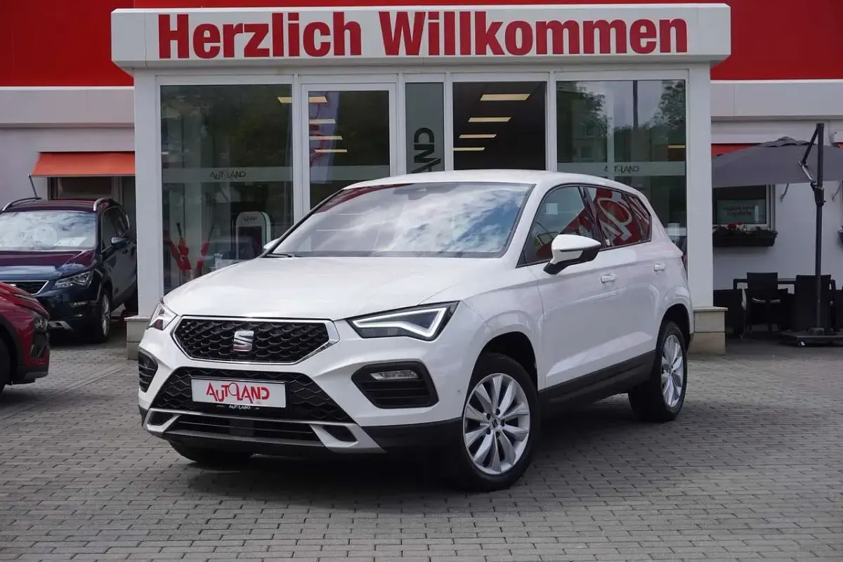 Używany Seat Ateca Style 150 KM (110 kW) 2023 Biały SUV