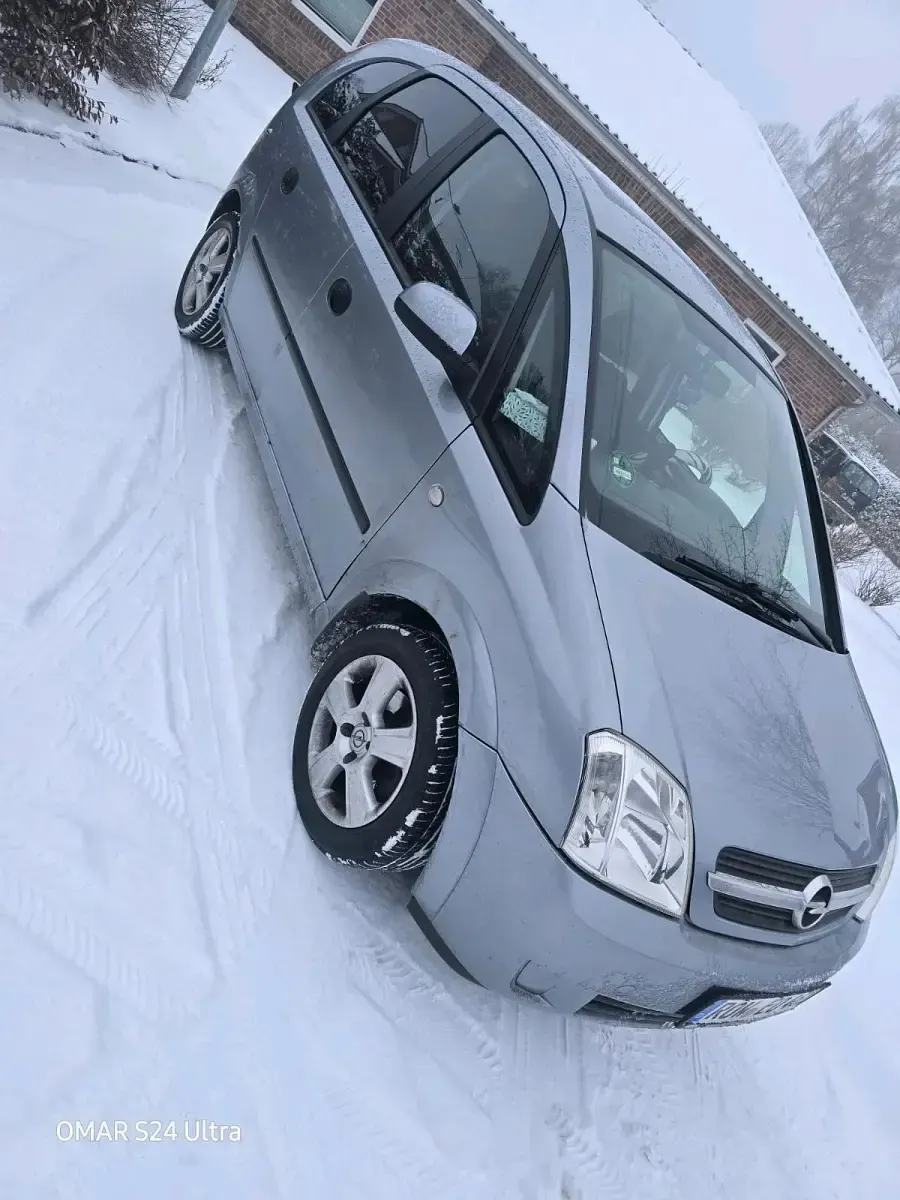Gebraucht Opel Meriva 101 PS (74 kW) 2005 Silber Van / Kleinbus