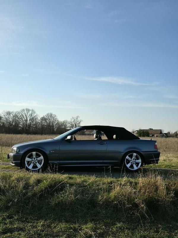 Gebraucht BMW 318 Cabriolet 143 PS (105 kW) 2002 Grau Cabrio