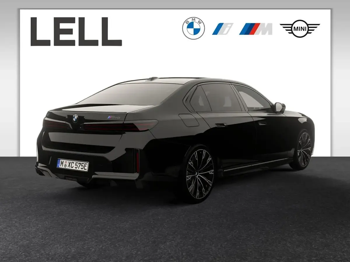 Neu BMW i7 Sport Line 500 kW (680 PS) 2026 Saphirschwarz Limousine