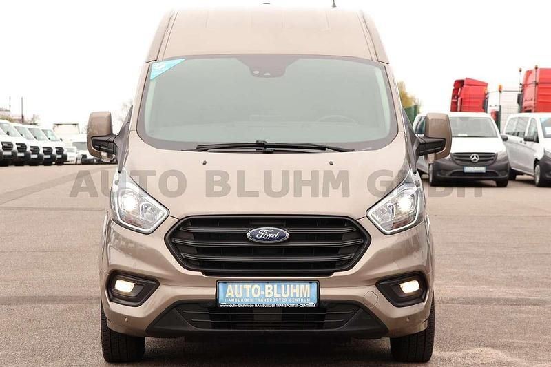 Gebraucht Ford Transit Custom 131 PS (96 kW) 2018 Pyritsilber Van / Kleinbus