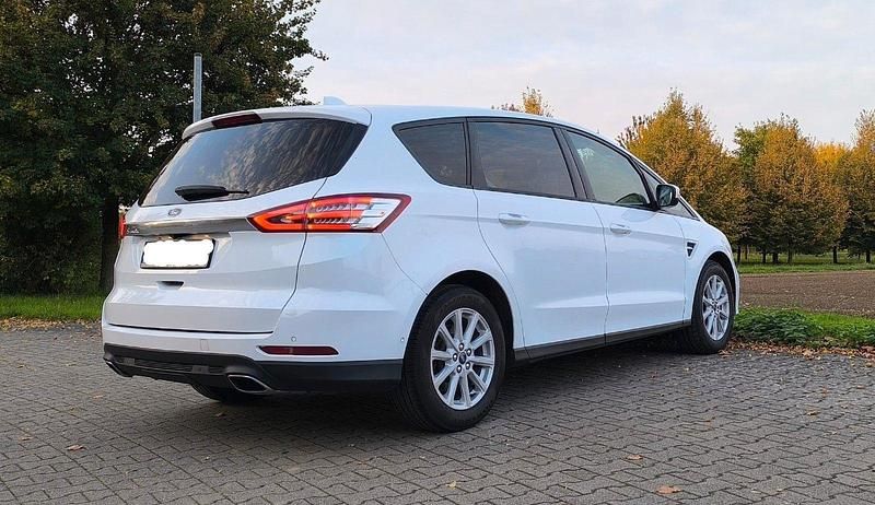 Gebraucht Ford S-MAX S 190 PS (139 kW) 2019 Weiß Van / Kleinbus