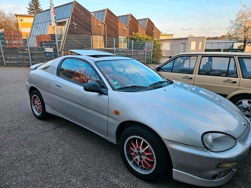 Second-hand Mazda MX3 129 CP (94 kW) 1997 Argintiu Coupe