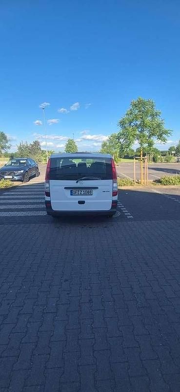 Gebraucht 2013 Mercedes Vito Van / Kleinbus | 12.000 € - Bild 1/4