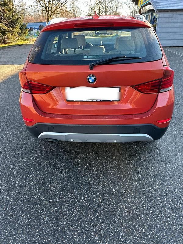 Gebraucht BMW X1 xLine 184 PS (135 kW) 2012 Orange SUV
