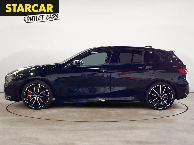 Gebraucht BMW 120 Advantage 178 PS (130 kW) 2023 Black sapphire metallic Kleinwagen