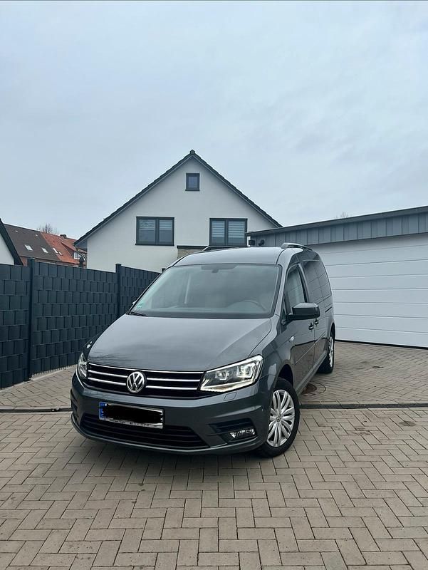 Gebraucht VW Caddy Maxi 150 PS (110 kW) 2016 Grau Van / Kleinbus