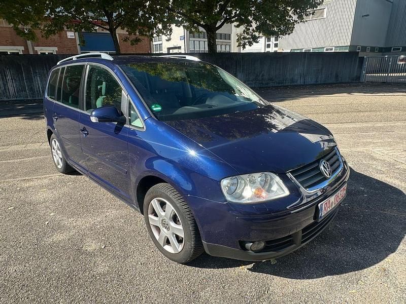 Gebraucht VW Touran 105 PS (77 kW) 2004 Blau Van / Kleinbus