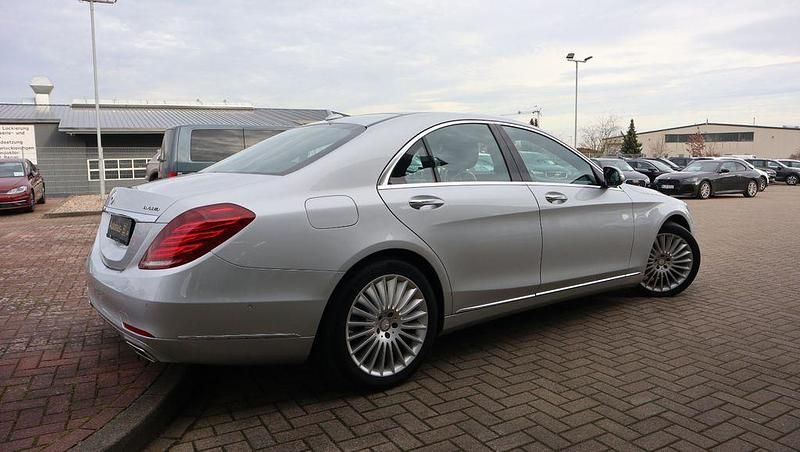 Gebraucht Mercedes S400 306 PS (225 kW) 2014 Silber Limousine