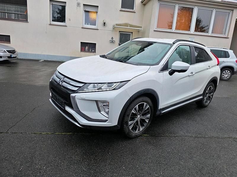 Gebraucht Mitsubishi Eclipse Cross Diamant Edition 148 PS (108 kW) 2020 Weiß SUV