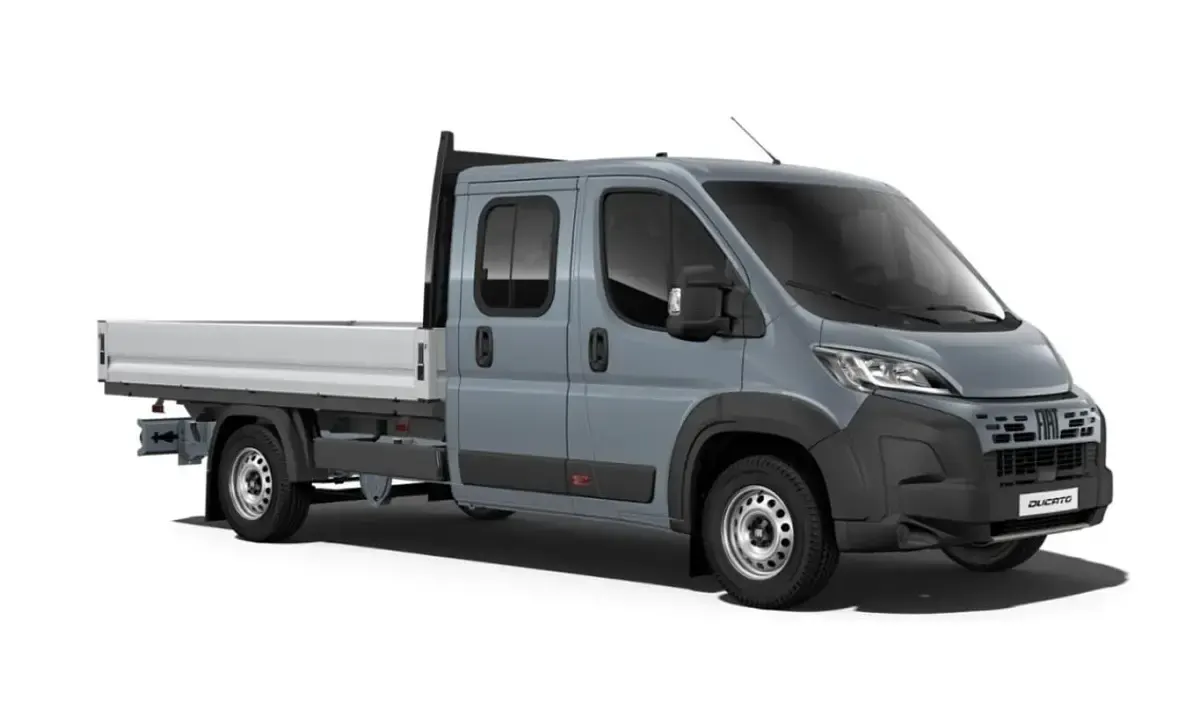 Neu Fiat Ducato 179 PS (131 kW) 2026 Stahl grau Van