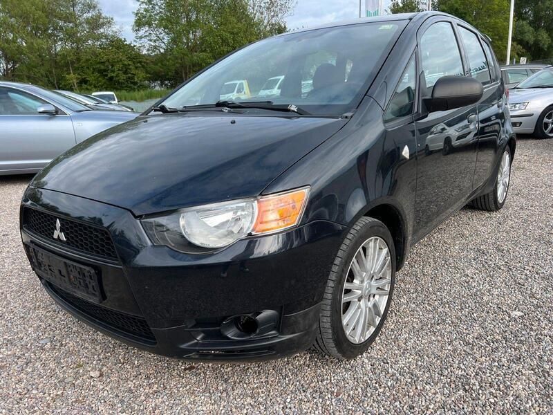 Schwarz Gebraucht 2009 Mitsubishi Colt Inform Kleinwagen | 2.950 € (Fairer Preis) - Bild 1/4