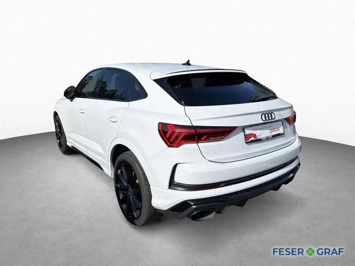 Gebraucht Audi RS Q3 Sportback Sport 400 PS (294 kW) 2023 Gletscherweiß metallic SUV