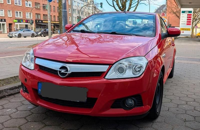 Gebraucht Opel Tigra 90 PS (66 kW) 2005 Rot Cabrio