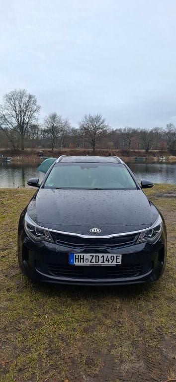 Gebraucht Kia Optima Hybrid Spirit 205 PS (150 kW) 2017 Schwarz Limousine