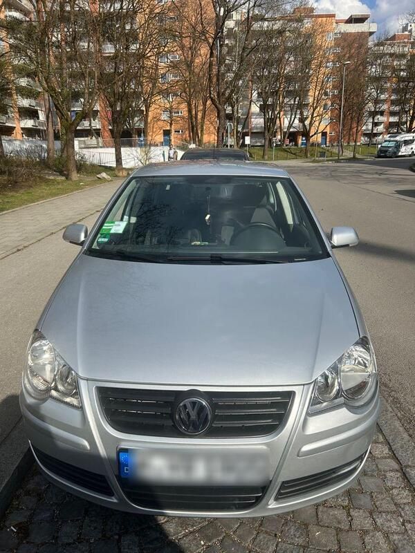 Grau Gebraucht 2006 VW Polo Kleinwagen | 2.499 € (Superpreis) - Bild 1/4
