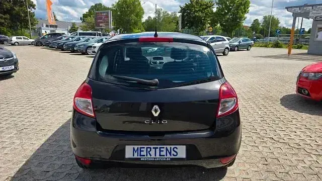 Gebraucht Renault Clio Dynamique 2010 Schwarz Limousine