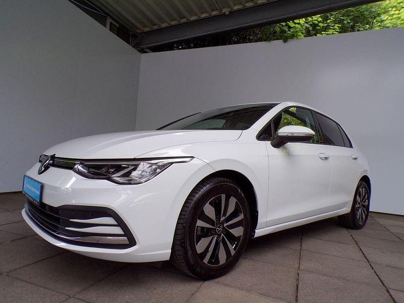 Gebraucht VW Golf VIII S 110 PS (80 kW) 2024 Weiß Limousine