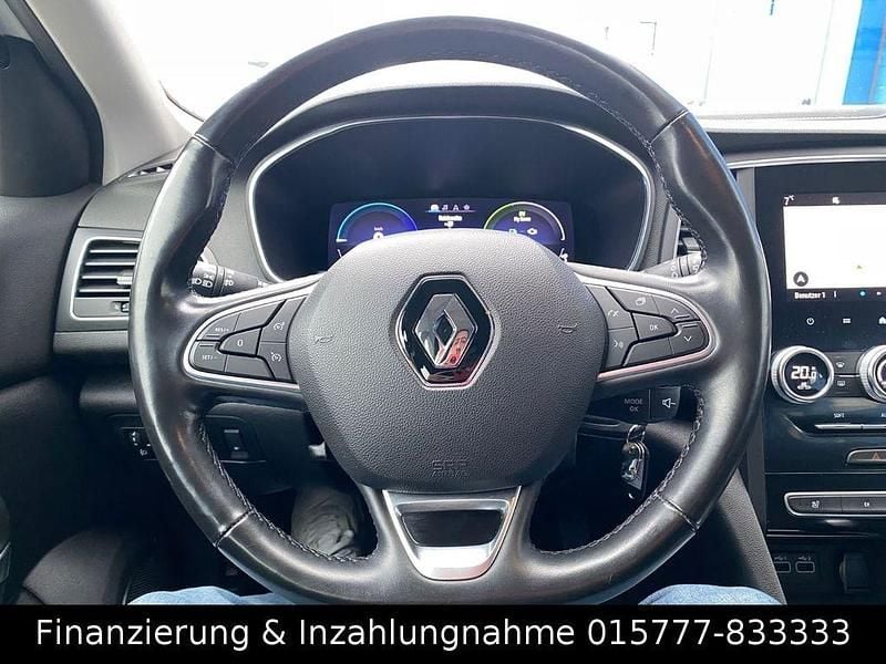 Gebraucht Renault Mégane IV 158 PS (116 kW) 2021 Weiß Kombi