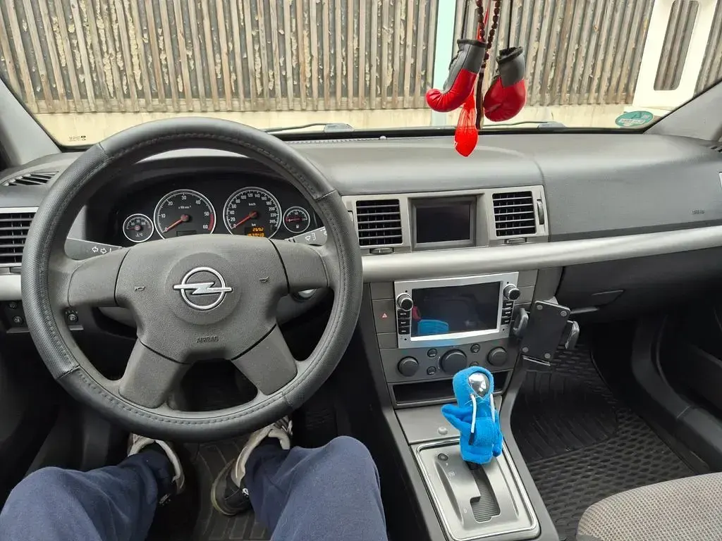 Gebraucht Opel Vectra 150 PS (110 kW) 2005 Silber Limousine