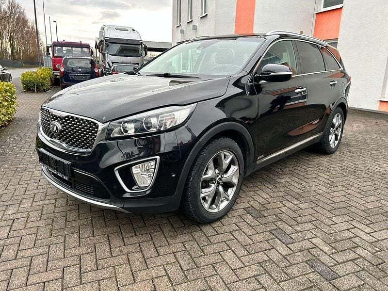 Schwarz Gebraucht 2015 Kia Sorento Platinum Edition SUV | 11.900 € (Fairer Preis) - Bild 1/4